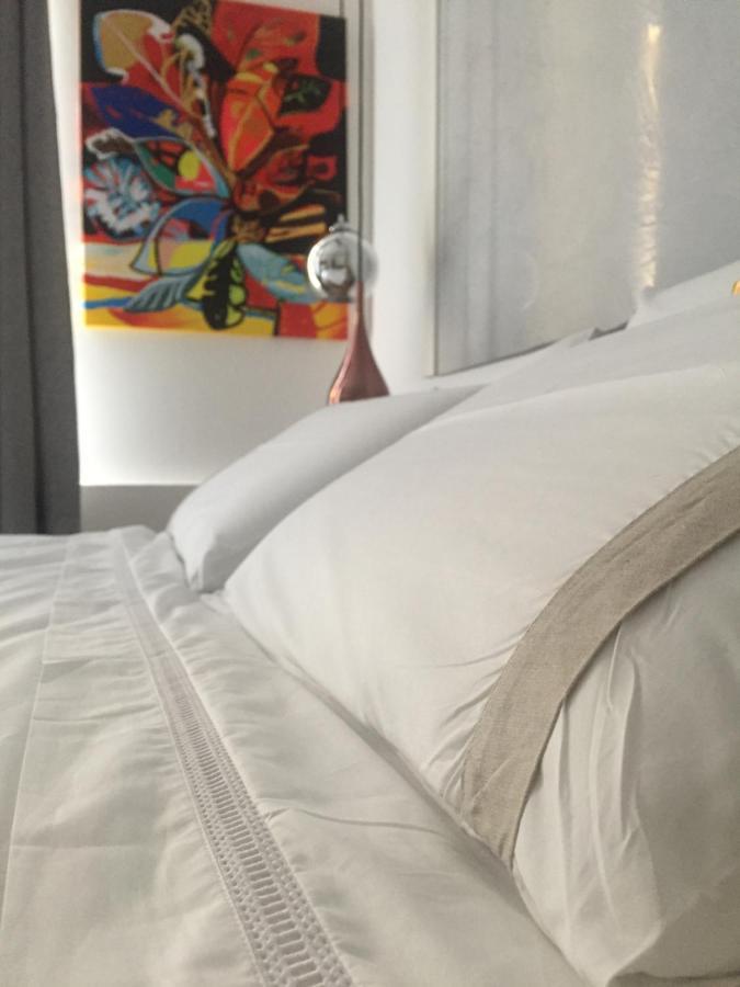 B&B Galleria Cavour Bologna Bagian luar foto